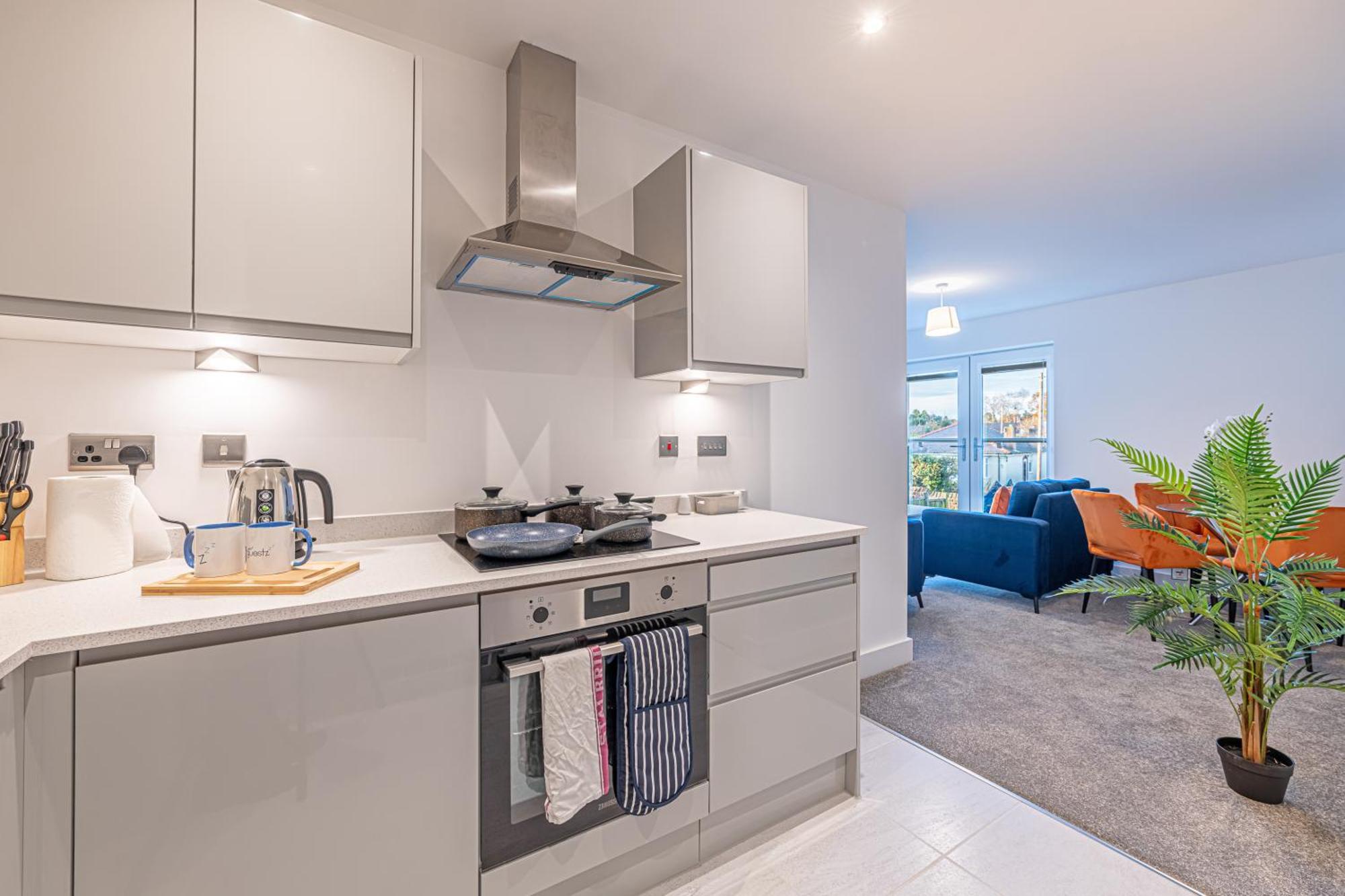 Gospel Heights Luxury Apartments With Parking Heswall Bagian luar foto