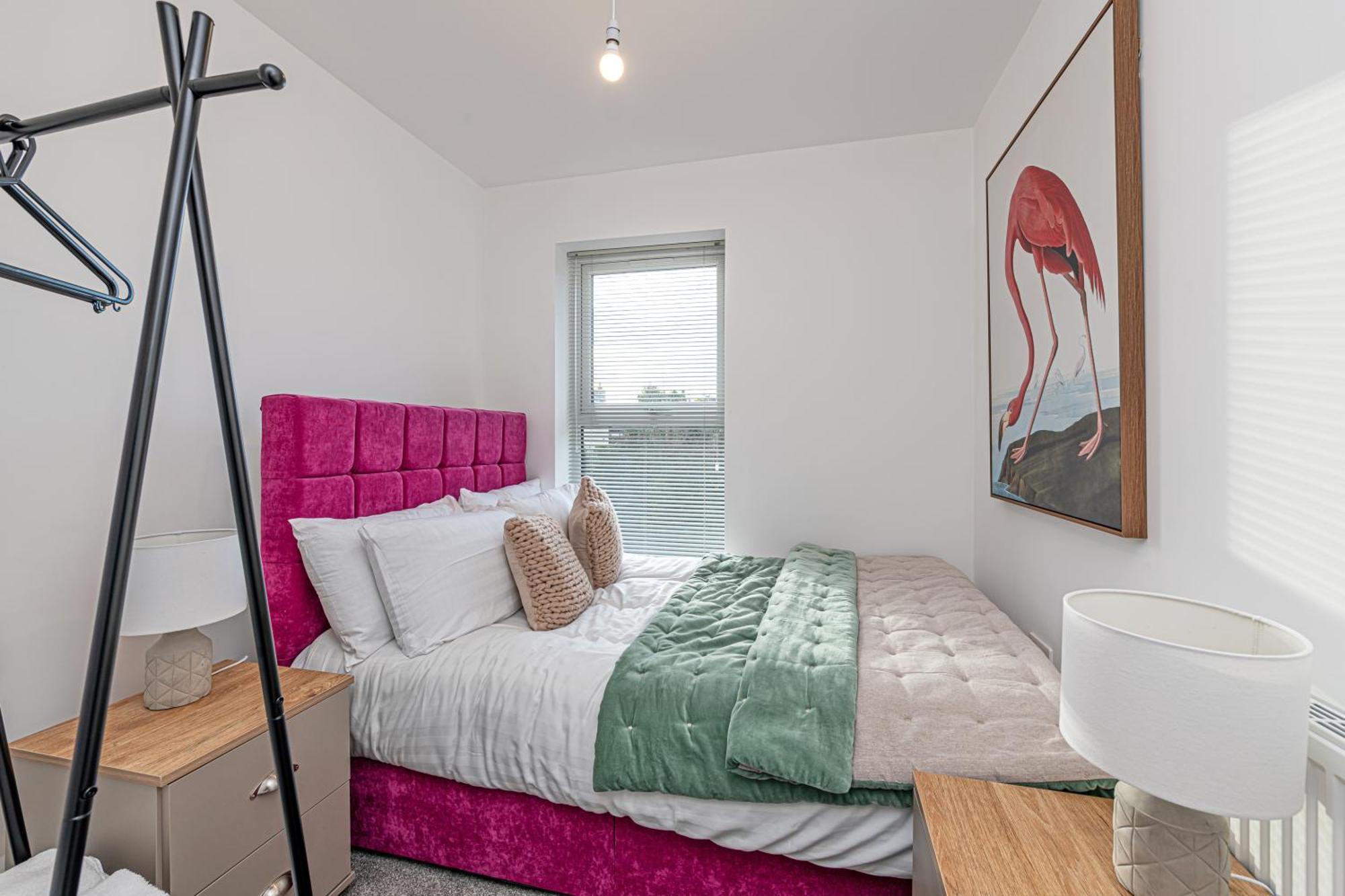 Gospel Heights Luxury Apartments With Parking Heswall Bagian luar foto