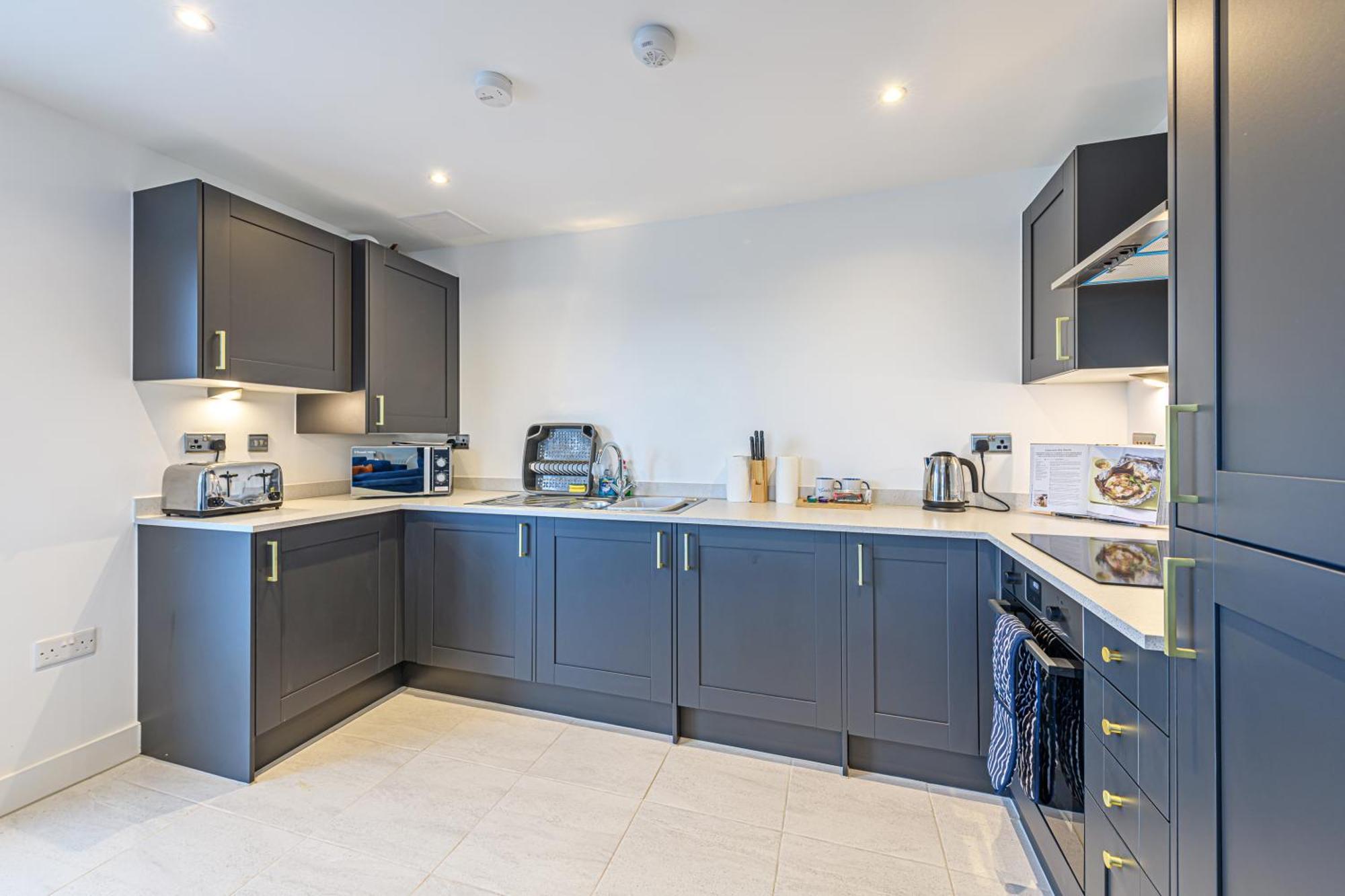 Gospel Heights Luxury Apartments With Parking Heswall Bagian luar foto