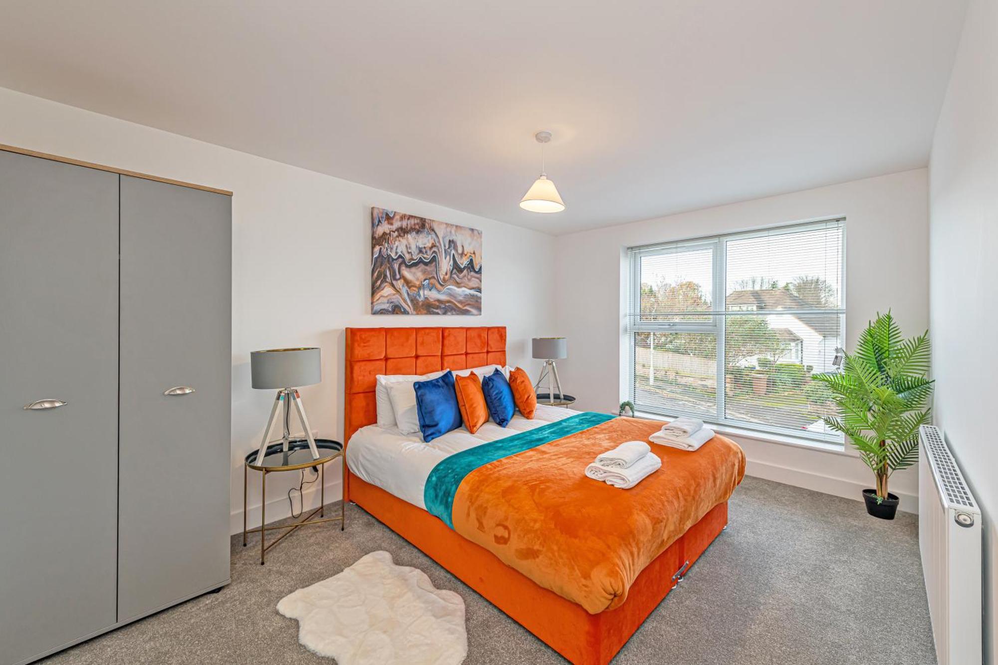 Gospel Heights Luxury Apartments With Parking Heswall Bagian luar foto